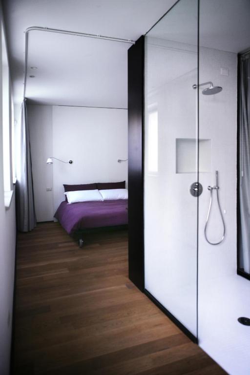 Mxp Rooms Guest House Cardano Al Campo Phòng bức ảnh