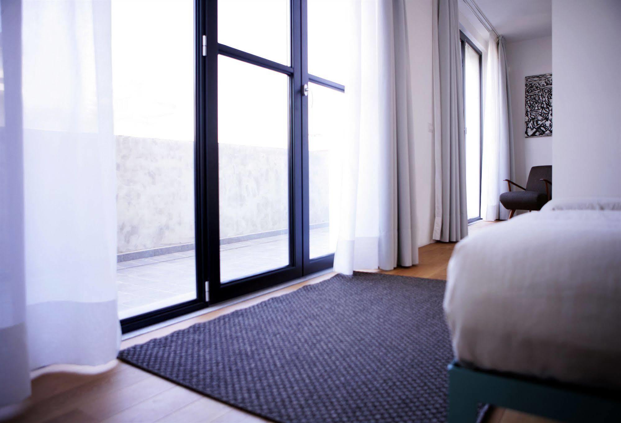 Mxp Rooms Guest House Cardano Al Campo Ngoại thất bức ảnh